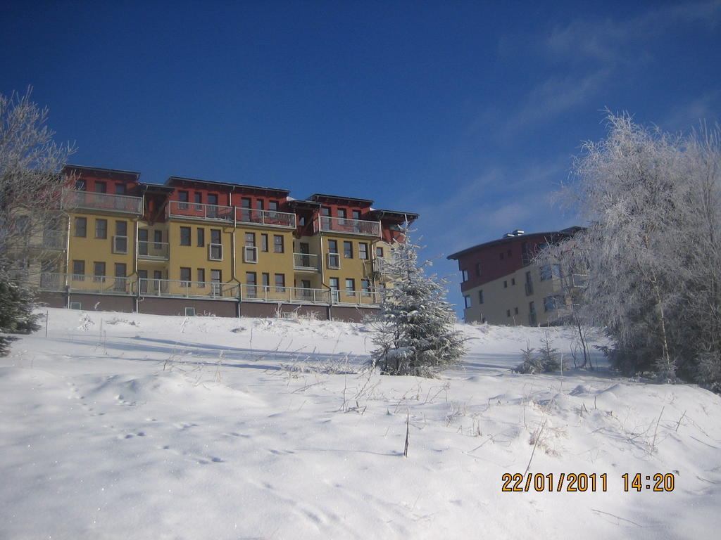 Apartman Klinovec 365 Loučná pod Klínovcem Exterior foto